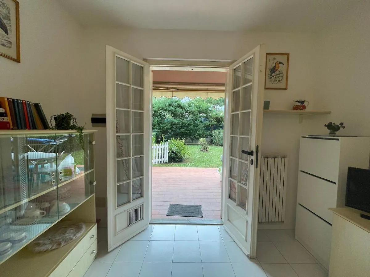 Relax In Piscina - Free Parking E Ampio Giardino Apartment Loano